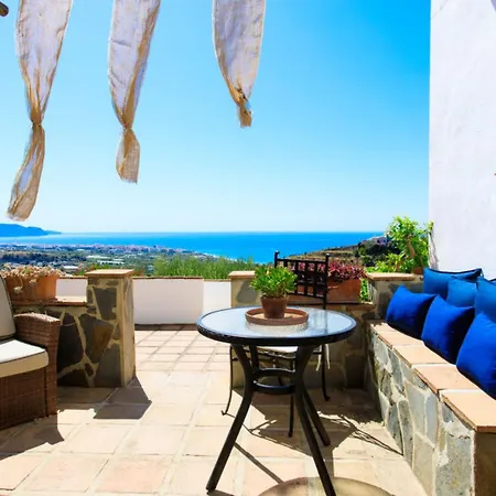 Holiday home Global Camelia Blanca 16090 *